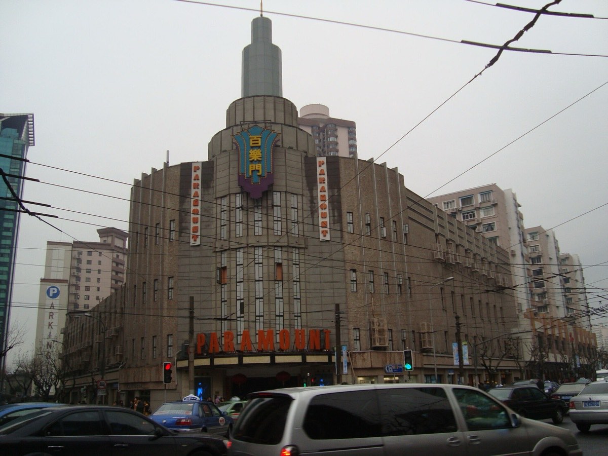 Bund architecture walk